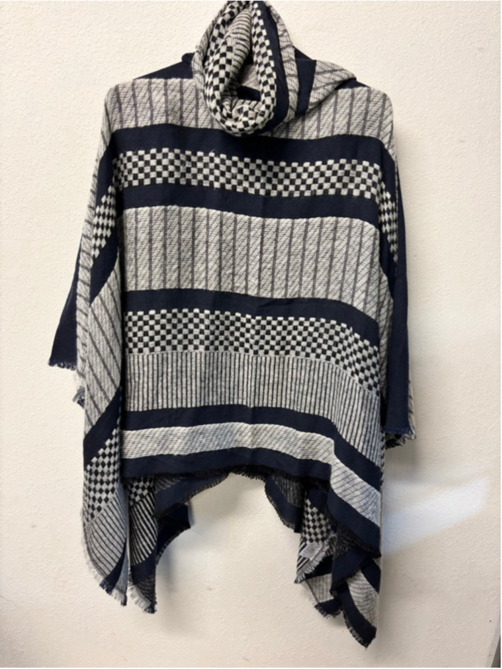 Women's Unbranded Navy White Striped Poncho One Size